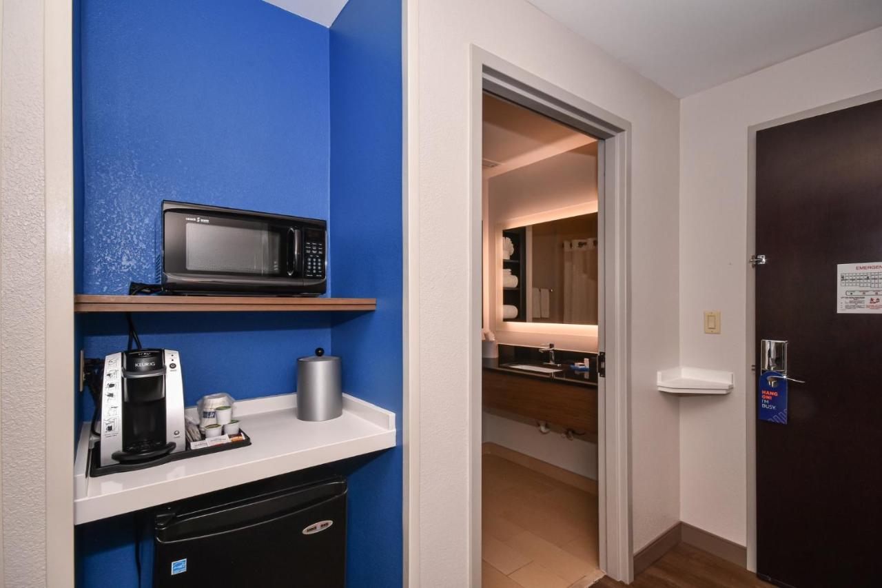 Holiday Inn Express Charlotte Southeast - Matthews By Ihg Kültér fotó
