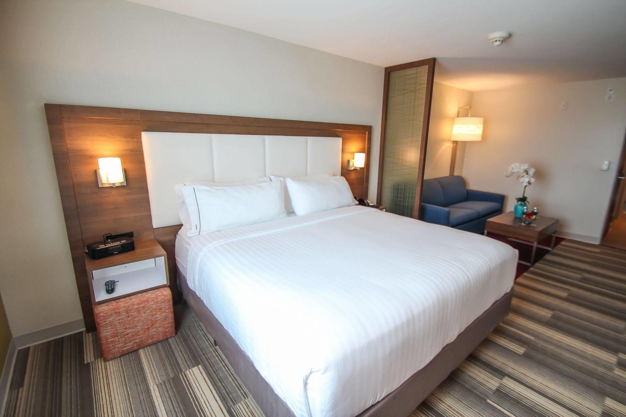 Holiday Inn Express Charlotte Southeast - Matthews By Ihg Kültér fotó